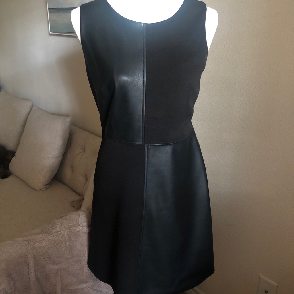 Nwt Tommy Hilfiger Size 6 Dress